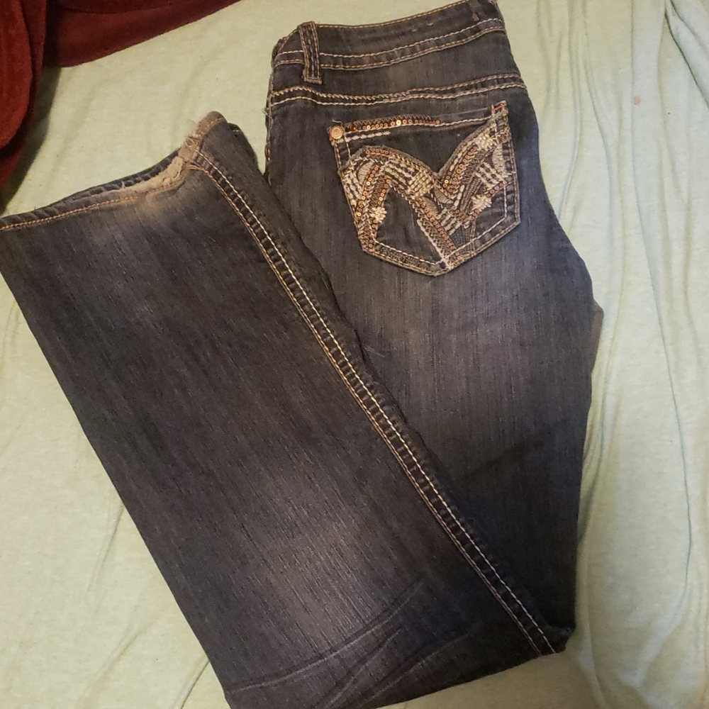 Jeans - Picture 2 of 10
